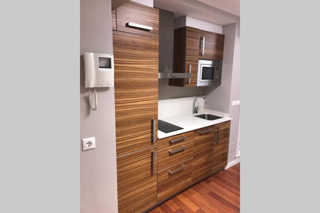 Loft Con Entrada Autonoma/Terraza/Wifi En Centro Apartment A Coruna Ngoại thất bức ảnh